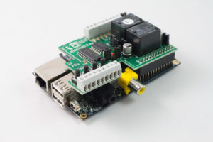 Abbildung 3: Auf dem Banana&nbsp;Pi stehen der Netzwerkanschluss und die S-Video-Buchse im Weg.