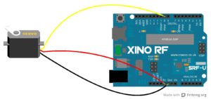 Abbildung 4: So schließen Sie einen Servo-Motor an den XinoRF an.