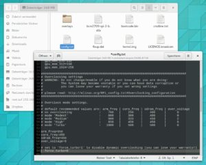 Abbildung 2: Die Konfigurationsdatei des Raspberry Pi lässt sich mit einem Kartenleser auf jedem PC auslesen und mit einem beliebigen Texteditor bearbeiten.