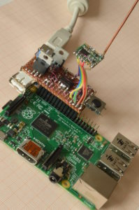 Abbildung 5: Über dem eigentlichen RTC-Power-Modul thront das RFM69-Modul mit Antenne und ermöglicht das An- und Abschalten des RasPi per Funk.