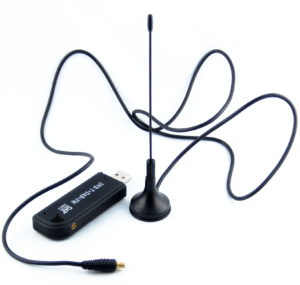 Abbildung 1: Ein simpler DVB-T-Stick dient als SDR-Empfänger für den Raspberry Pi.