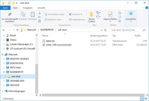 Abbildung 5: Auch der Windows Explorer bindet die Samba-Freigabe des Raspberry-Pi-Servers ohne weiteres Zutun ins System ein.
