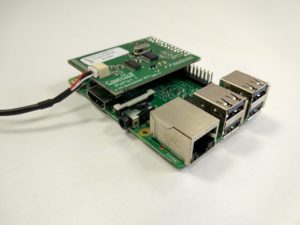 Abbildung 2: Ein Raspberry&nbsp;Pi&nbsp;3 mit dem 125KHz RFID Reader for Raspberry&nbsp;Pi von CognIoT.