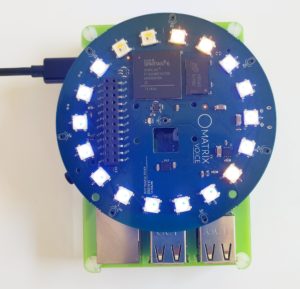 Abbildung 2: Die LED-kodierte Anzeige der letzten Stelle der IP-Adresse. Die gelben LEDs dienen als "Trenner" zwischen Hundertern, Zehnern und Einern.