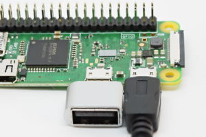Abbildung 2: Der Mini-USB-OTG-Adapter von KiWiBiRD.