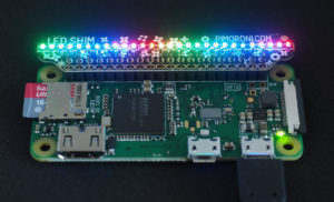 Abbildung 1: Der LED-Shim auf einem Pi Zero.