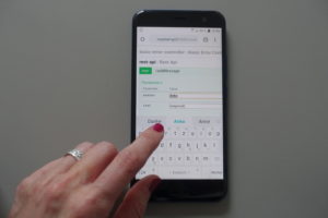 Abbildung 5: Nachrichten f&uuml;r den E-Ink-Infoscreen geben Sie per Webbrowser von einem beliebigen Endger&auml;t aus ein.