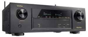 Abbildung 3: Der Denon AVR-X1400H hat deutlich mehr Tasten, die die Bedienung aber kaum erleichtern. (Bild: Denon)