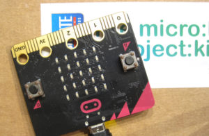 Abbildung 4: Der Mikrocontroller BBC Micro:bit l&auml;sst sich direkt aus Mu heraus ansteuern.
