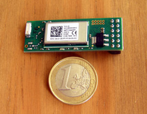 Abbildung 1: Kaum größer als ein kleiner USB-Speicherstick: das RaspBee-Modul.