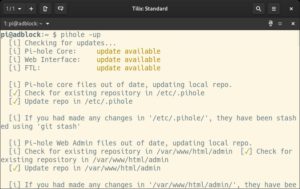 Abbildung 1: Für das Update melden Sie sich via SSH auf dem Pi-hole-RasPi an. Das Kommando <code>pihole -up</code> spielt dann das überarbeitete System in einem Rutsch ein.