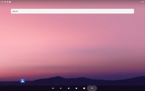 Abbildung 1: Android 11 in Form von OmniROM auf dem Raspberry Pi 4. Die Software-Auswahl ist zu Beginn spartanisch, drei App-Stores bieten jedoch eine ausreichend große Auswahl.