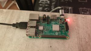 Abbildung 4: Auf einem alten Raspberry Pi 3 läuft der Octoprint-Server. (Bild: Oliver Nickel)