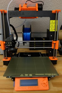 Abbildung 1: Der komplett aufgebaute Prusa&nbsp;i3 MK3S mit MMU.