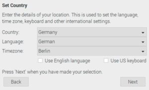 Abbildung 3: Beim RasPi 400 erkennt Pi OS zwar die Länderversion, bietet aber dennoch nur einen englischsprachigen Konfigurationsdialog an.
