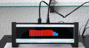 Abbildung 3: Das Display von Waveshare im exotischen Format.