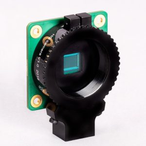Abbildung 2: Die HQ-Variante wartet mit 12&nbsp;MPixeln Aufl&ouml;sung und einem verstellbaren (allerdings nur manuell) Fokus auf. Quelle: Raspberry&nbsp;Pi Foundation