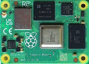 Abbildung 1: Beim Compute-Modul CM4 handelt es sich mehr oder weniger um einen RasPi&nbsp;4 ohne Peripherie.